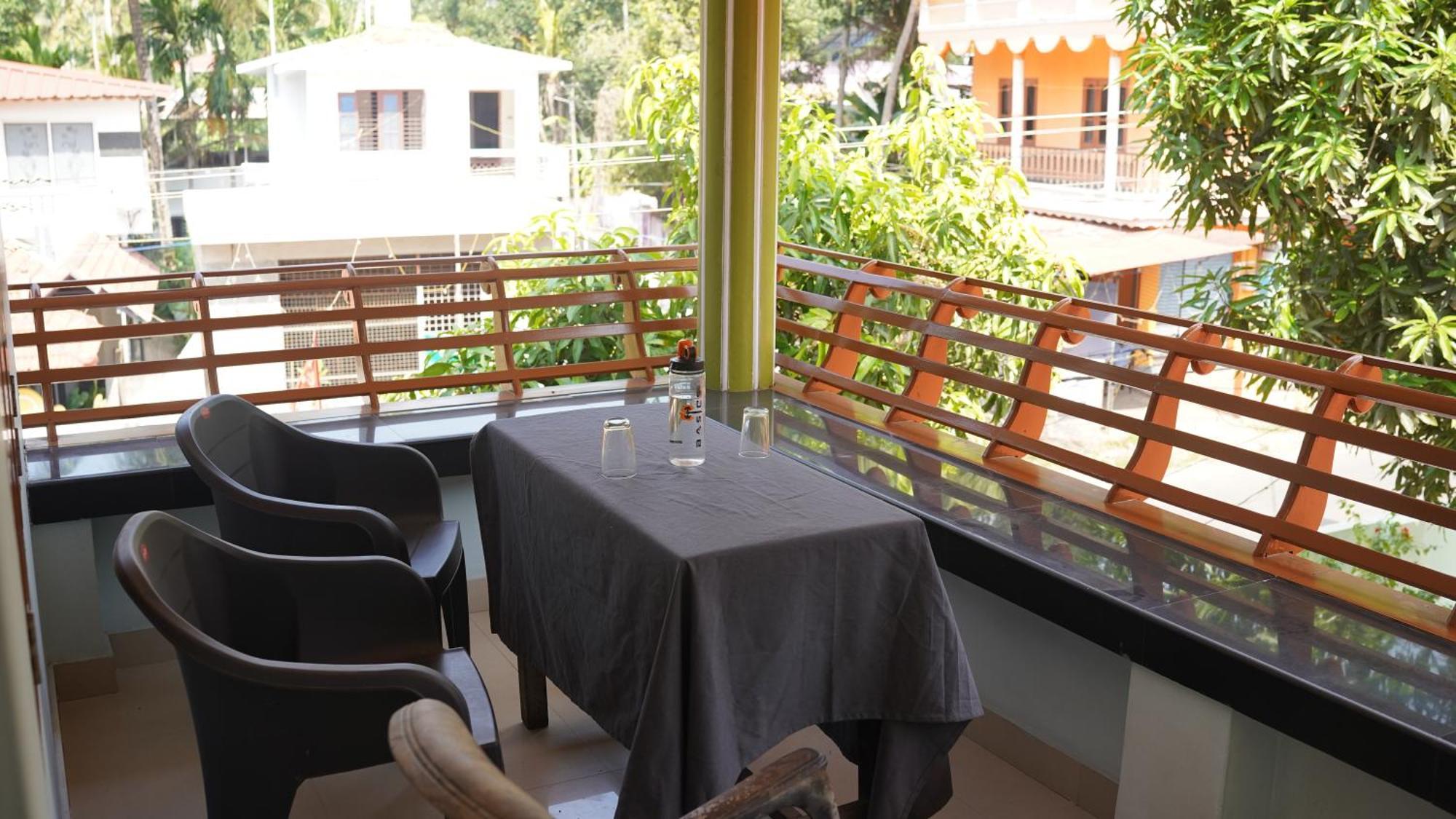 Standard Homes Varkala Esterno foto